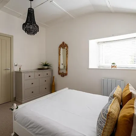 Lily's Richmond